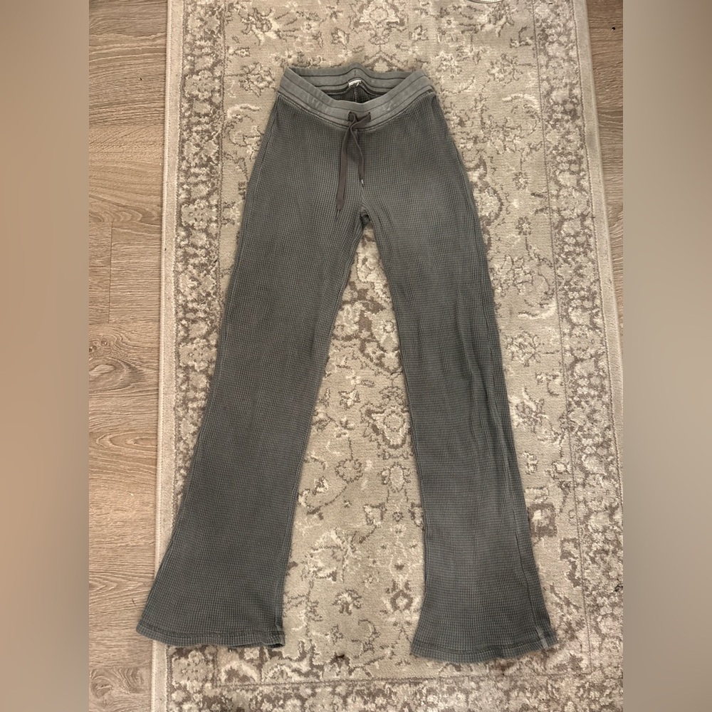 Aritzia Gray Waffle Pants